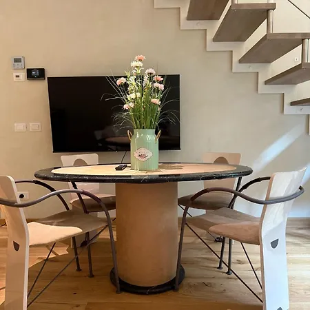 Casa Cialdini Noah *